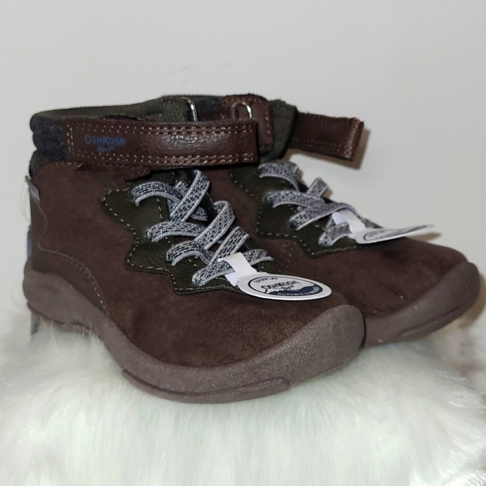 OshKosh B'Gosh Unisex-Child Everest Everplay Fashion Boot US Size 7M Brown NWT